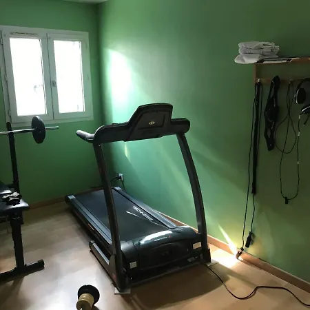 Maison 3 Chambres, Salle De Gym, Jardin Et Terrasse * Caen