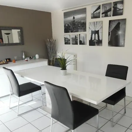 Appartamento Maison 3 Chambres, Salle De Gym, Jardin Et Terrasse Caen