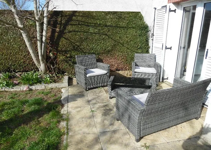 Lejlighed Maison 3 Chambres, Salle De Gym, Jardin Et Terrasse *